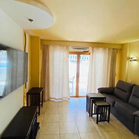Cozy Apartment Close To Fanabe Beach, Tenerife Адехе Екстер'єр фото